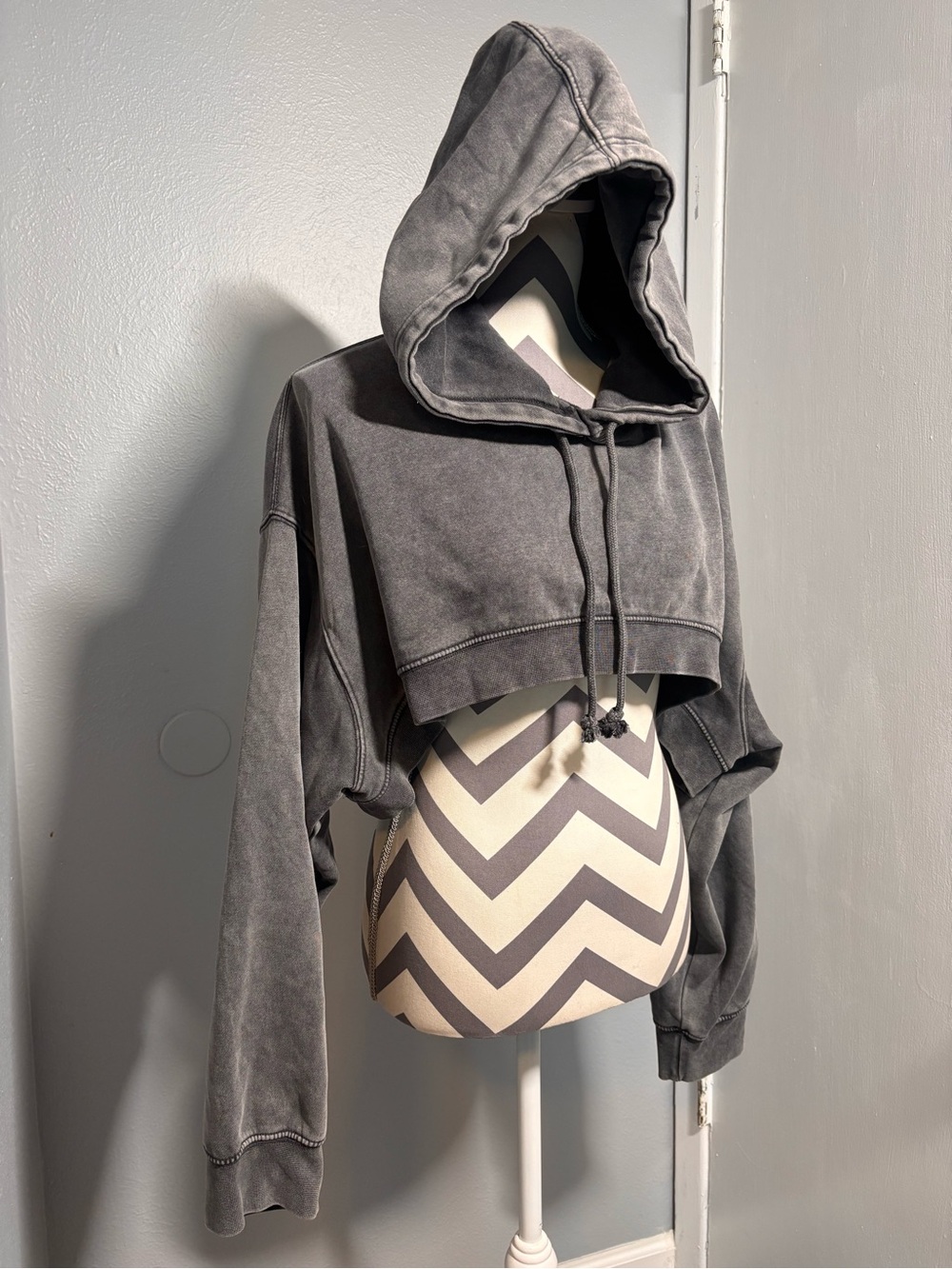 Arizona Jean Company Charcoal Gray Cropped Hoodie